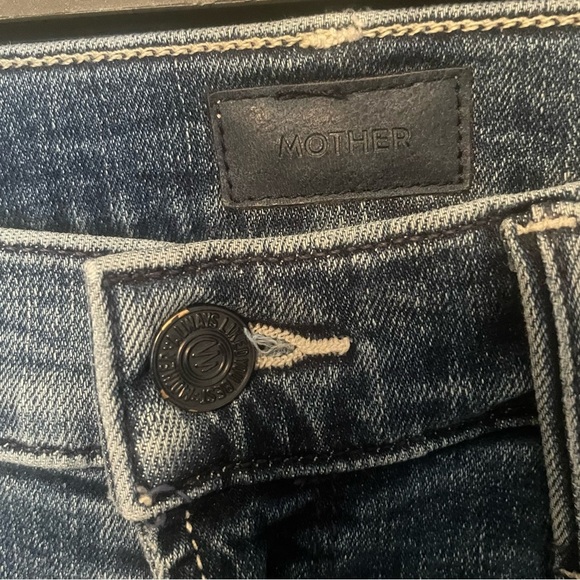 MOTHER The Mid Rise Dazzler Ankle Fray Jeans Weekend Warrior Size 26 EUC - Picture 4 of 14